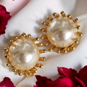 Vintage CATHE Signed Faux Pearl Sunburst Clip On Earrings Gold Tone